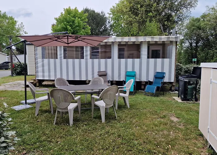 Mh 3ch Calme Bois Dormant Accueil Personnalise Kamp alanı *